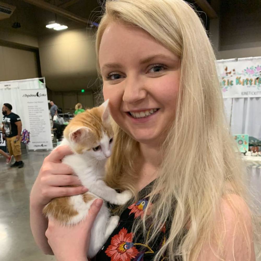 Meet your Posher, Emma